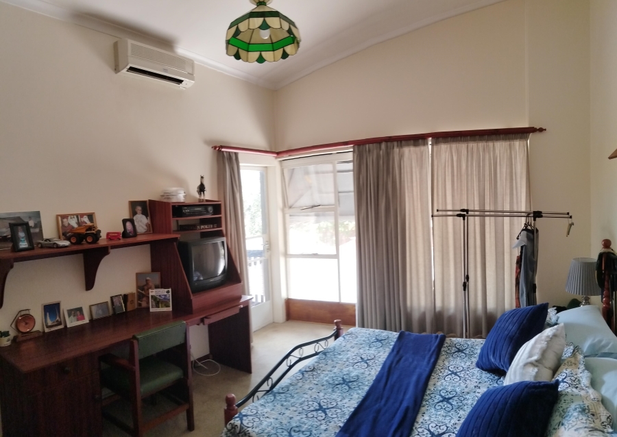 4 Bedroom Property for Sale in Bothasrus Eastern Cape